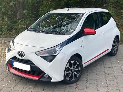 Usata Toyota Aygo Team 72 CV (52 kW) 2020 Bianco Utilitaria