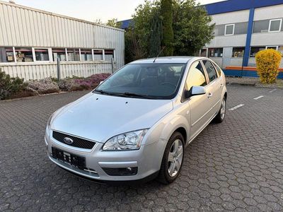 Gebraucht Ford Focus 101 PS (74 kW) 2007 Silber Limousine