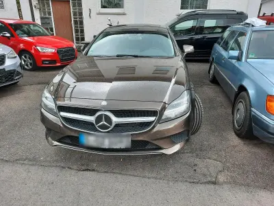 Gebraucht Mercedes CLS350 252 PS (185 kW) 2015 Braun Kombi