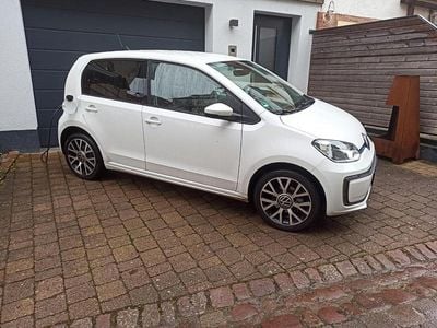 Usata VW e-up! Pure 61 kW (83 CV) 2022 Bianco Utilitaria