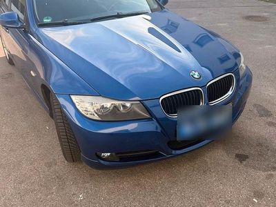 Gebraucht BMW 318 Comfort Edition 143 PS (105 kW) 2009 Blau Kombi