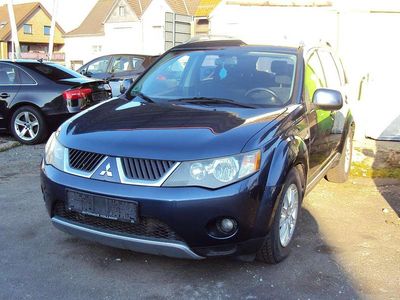 Gebraucht Mitsubishi Outlander Invite 140 PS (102 kW) 2007 Kingdomblau (p) SUV