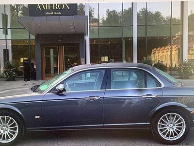 Jaguar XJ6