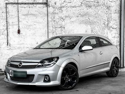 Gebraucht Opel Astra GTC 126 PS (92 kW) 2005 Silber Coupé