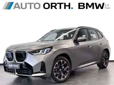 Gebraucht BMW X3 M Sport 197 PS (144 kW) 2025 Grau SUV