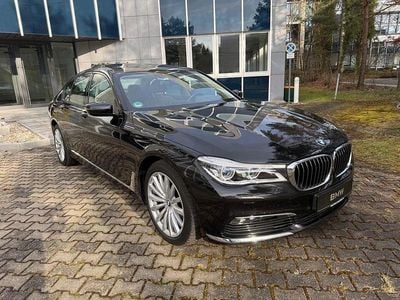 Gebraucht BMW 740 Sport Line 320 PS (235 kW) 2018 Schwarz Limousine