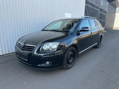 Gebraucht Toyota Avensis 129 PS (94 kW) 2008 Night time black Kombi
