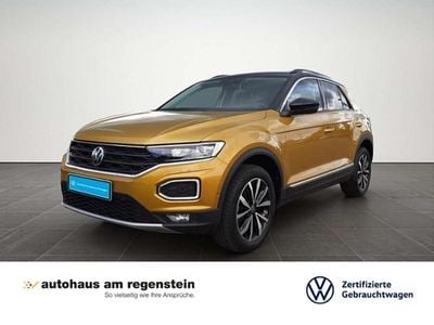Kurkumagelb metallic Gebraucht 2021 VW T-Roc Style SUV | 23.440 € (Guter Preis)
