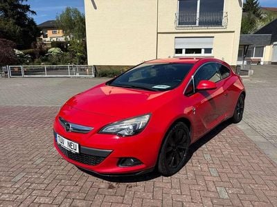 Begagnad Opel Astra GTC Edition 170 HK (125 kW) 2015 Röd Sportkupé