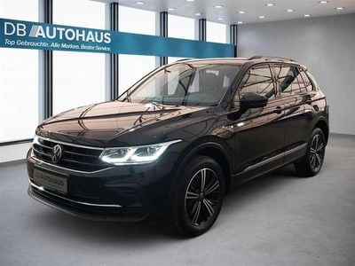 Schwarz Gebraucht 2023 VW Tiguan Life SUV | 27.460 € (Fairer Preis)