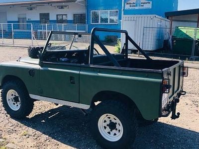 Grün Gebraucht 1981 Land Rover 3 Cabrio | 11.500 €