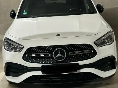 Gebraucht Mercedes GLA250 AMG 224 PS (164 kW) 2020 Weiß SUV