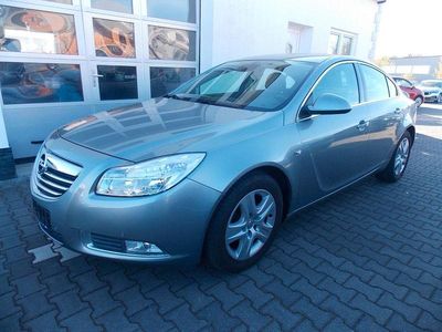 Second-hand Opel Insignia Edition 140 CP (102 kW) 2011 Gri Berlinǎ