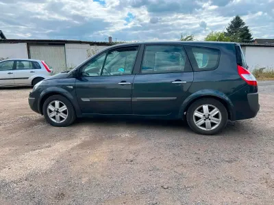 Gebraucht Renault Mégane GrandTour 109 PS (80 kW) 2006 Grau Kombi