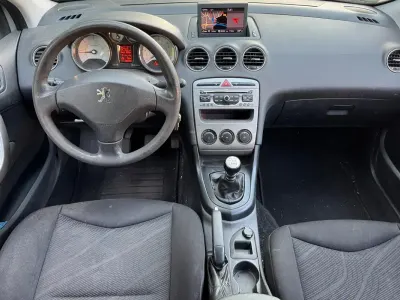 Gebraucht Peugeot 308 110 PS (80 kW) 2011 Silber Kombi