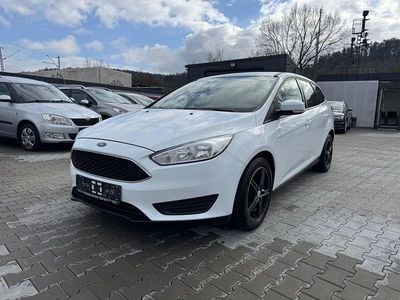 Usata Ford Focus Trend 125 CV (91 kW) 2015 Bianco Station wagon