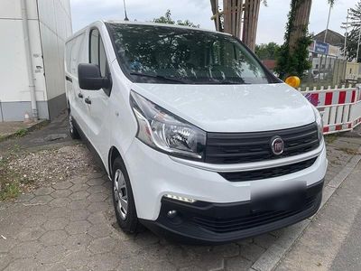 Weiß Gebraucht 2021 Fiat Talento Van / Kleinbus | 18.200 € (Fairer Preis)