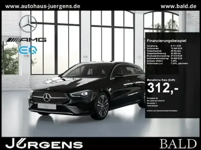 Gebraucht Mercedes CLA200 163 PS (119 kW) 2025 Metalliclack kosmosschwarz Kombi