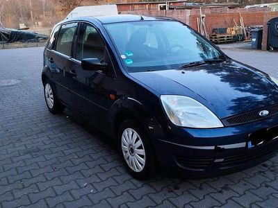 Gebraucht Ford Fiesta 60 PS (44 kW) 2005 Blau Kleinwagen
