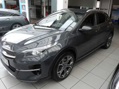 Gebraucht Kia XCeed Xdition 140 PS (102 kW) 2021 Grau SUV