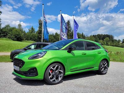 Gebraucht Ford Puma Performance Edition 200 PS (147 kW) 2022 Furiousgrünmet. SUV
