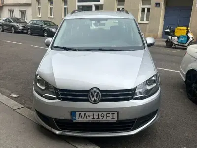 Gebraucht VW Sharan Comfortline 150 PS (110 kW) 2016 Silber Van / Kleinbus
