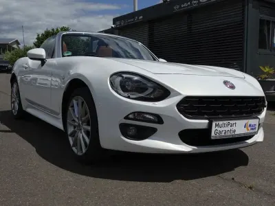 Gebraucht Fiat 124 Spider Lusso 140 PS (102 kW) 2019 Weiß Cabrio