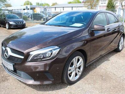 gebraucht Mercedes A180 BE Urban*BUSINESS*NAVI*LED-Licht*AHK*ALU*