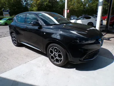 Gebraucht Alfa Romeo Tonale Ti 131 PS (96 kW) 2023 Schwarz SUV