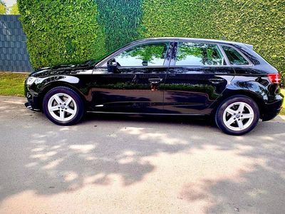 Gebraucht Audi A3 115 PS (84 kW) 2020 Schwarz Limousine