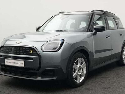 Grün Gebraucht 2025 Mini Countryman Classic SUV | 38.562 € (Guter Preis)