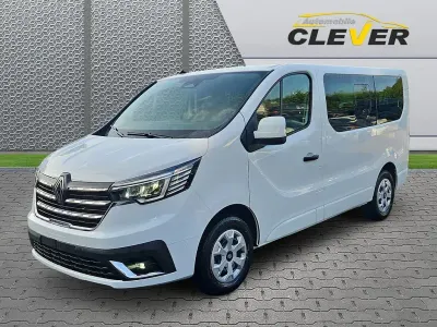 Neu Renault Trafic Evolution 150 PS (110 kW) 2026 Weiß Van / Kleinbus