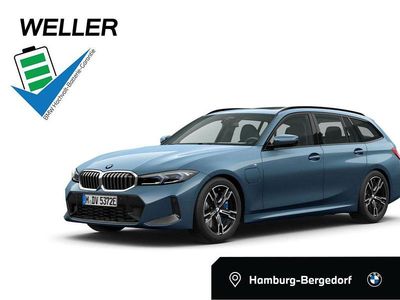 Gebraucht BMW 330e M Sport 292 PS (214 kW) 2025 Arctic race blue (blau) Kombi