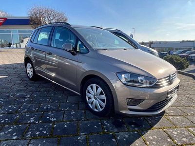 Gebraucht VW Golf Sportsvan Comfortline 110 PS (80 kW) 2015 Pyramid gold metallic Van / Kleinbus