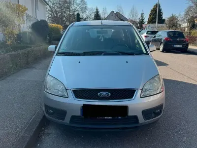 Brugt Ford Focus 101 HK (74 kW) 2005 Grå Sedan
