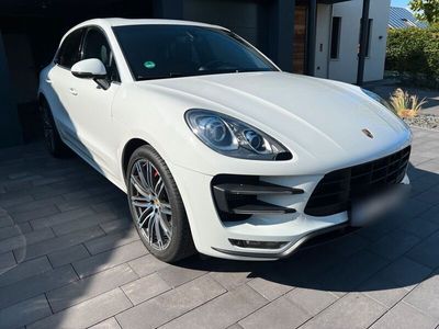 gebraucht Porsche Macan Turbo Unfallfrei PANO Sitzbelüftung Carbon