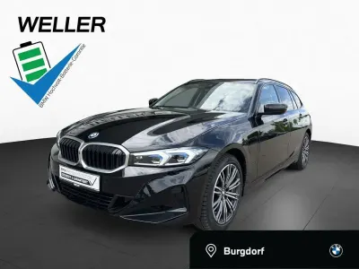 Gebraucht BMW 330e Shadowline 292 PS (214 kW) 2025 Schwarz (schwarz) Kombi