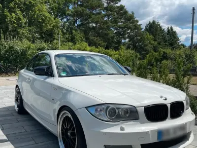 Gebraucht BMW 118 Coupé 143 PS (105 kW) 2009 Weiß Coupé