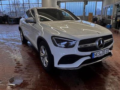 Weiß Gebraucht 2020 Mercedes GLC200 AMG line SUV | 33.400 € (Fairer Preis)