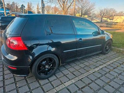 Gebraucht VW Golf V 85 PS (62 kW) 2006 Schwarz Kleinwagen