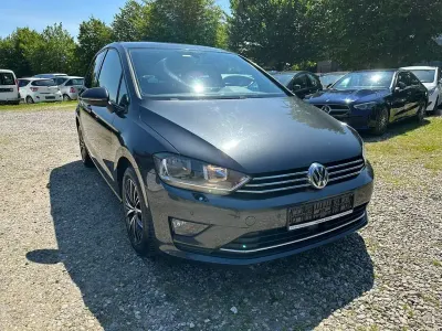 Gebraucht VW Golf Sportsvan Comfortline 110 PS (80 kW) 2017 Schwarz Van / Kleinbus