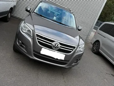 Gebraucht VW Tiguan 170 PS (125 kW) 2009 Grau SUV