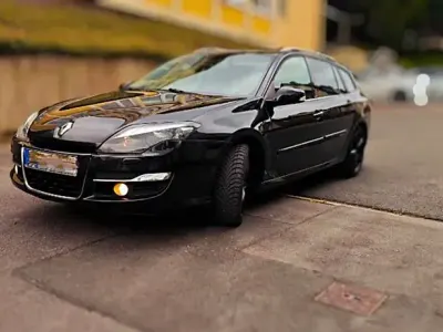 Brugt Renault Laguna III Bose Edition 173 HK (127 kW) 2012 Sort Sedan
