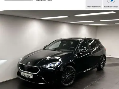 Gebraucht BMW 123 M Sport 218 PS (160 kW) 2025 Saphirschwarz Kleinwagen