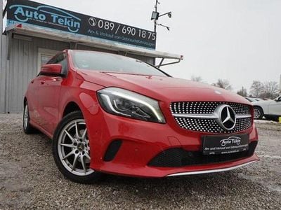 Gebraucht Mercedes A160 102 PS (75 kW) 2016 Rot Limousine
