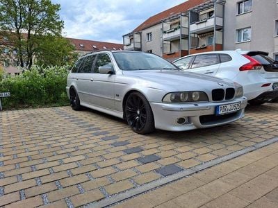BMW 525