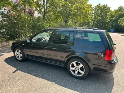 Gebraucht VW Golf IV 101 PS (74 kW) 2006 Schwarz Kombi