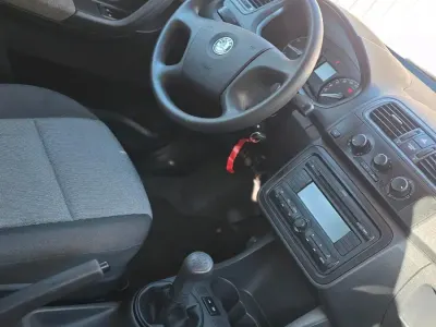Gebraucht Skoda Fabia 70 PS (51 kW) 2010 Andere farben Kleinwagen