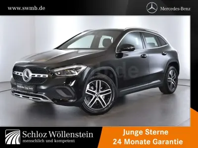 Gebraucht Mercedes GLA200 Advantage 163 PS (119 kW) 2023 Schwarz SUV