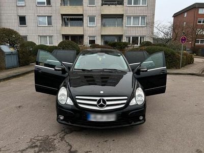 Mercedes R320